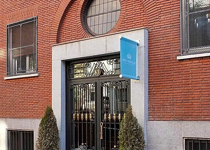 Albergue Residencia Abay Madrid